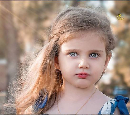 رزا فروتن دختر زیبای ایرانی